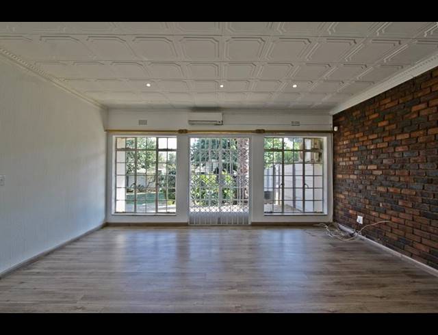 4 BEDROOM PROPERTY TO RENT IN GLEN MARAIS